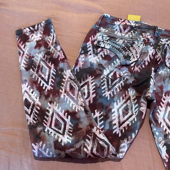 Robins Jean - Picture 11 of 13